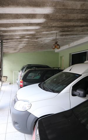 Casa à venda com 240m², 5 quartos e 4 vagasGaragem