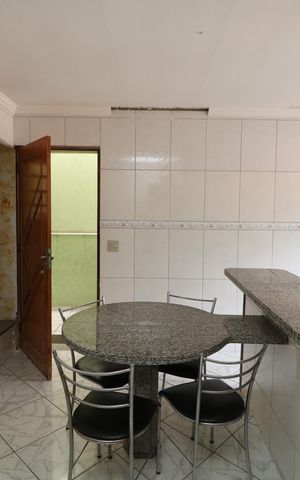 Casa à venda com 240m², 5 quartos e 4 vagasCozinha Casa 2