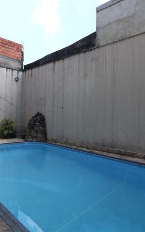 Casa à venda com 240m², 5 quartos e 4 vagasPiscina/Churrasqueira