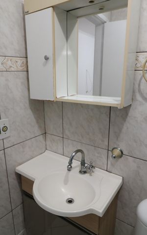 Casa à venda com 240m², 5 quartos e 4 vagasBanheiro da Suíte