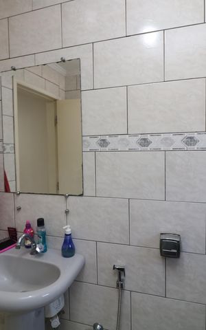 Casa à venda com 240m², 5 quartos e 4 vagasSuíte - Banheiro Casa 2