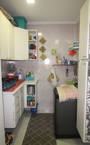 Casa à venda com 243m², 4 quartos e 4 vagasCozinha