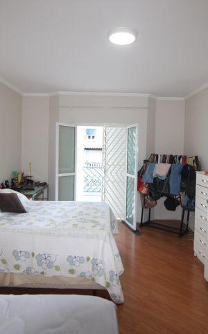 Casa à venda com 243m², 4 quartos e 4 vagasQuarto 3
