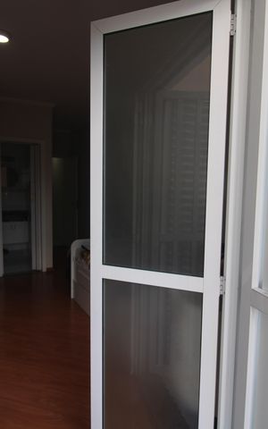 Casa à venda com 243m², 4 quartos e 4 vagasQuarto 2 - Varanda