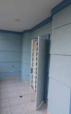 Casa à venda com 243m², 4 quartos e 4 vagasQuarto 3 - Varanda