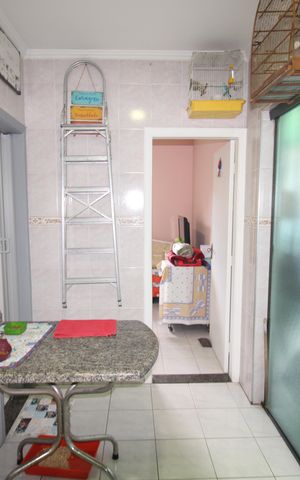 Casa à venda com 243m², 4 quartos e 4 vagasCozinha
