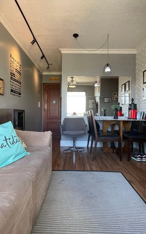 Apartamento à venda com 50m², 2 quartos e 1 vaga Apartamento à venda com 50m², 2 quartos e 1 vagaSala