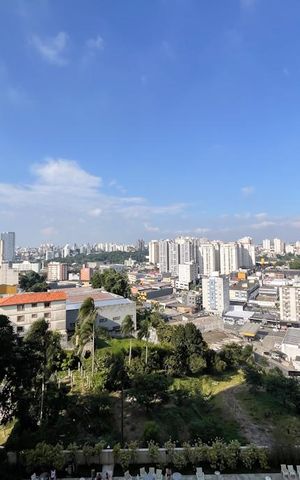 Apartamento para alugar com 42m², 1 quarto e 1 vaga Apartamento para alugar com 42m², 1 quarto e 1 vagaVista - Sacada