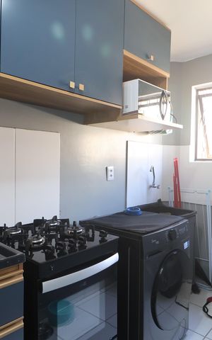 Apartamento à venda com 57m², 2 quartos e sem vagaCozinha e Área de Serviço