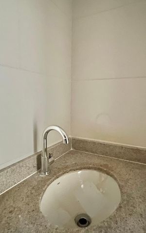 Apartamento à venda com 33m², 2 quartos e sem vagaBanheiro