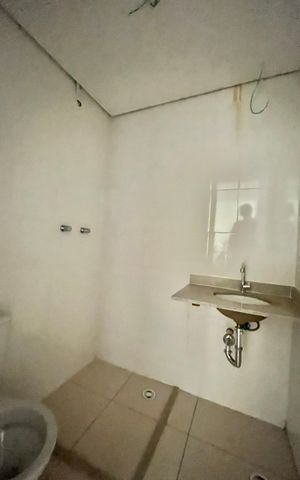 Apartamento à venda com 33m², 2 quartos e sem vagaBanheiro