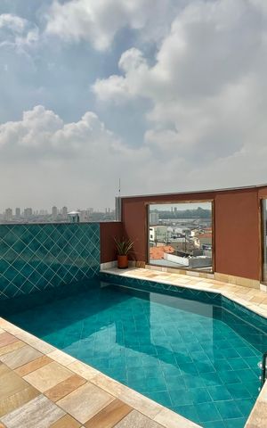 Apartamento à venda com 33m², 2 quartos e sem vagaÁrea comum - Piscina
