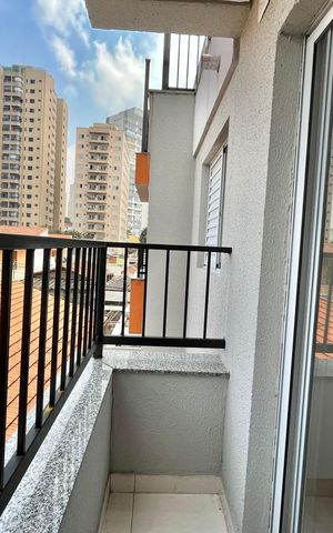 Apartamento à venda com 33m², 2 quartos e sem vagaVaranda