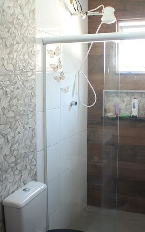 Casa à venda com 180m², 3 quartos e 1 vagaBanheiro