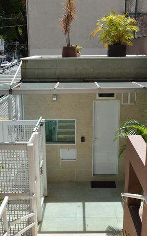 Apartamento à venda com 51m², 2 quartos e 1 vagaEntrada e portaria