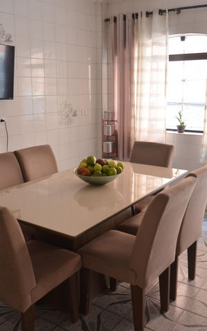 Casa à venda com 356m², 5 quartos e 4 vagasCopa