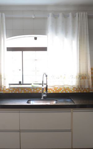 Casa à venda com 356m², 5 quartos e 4 vagasCozinha