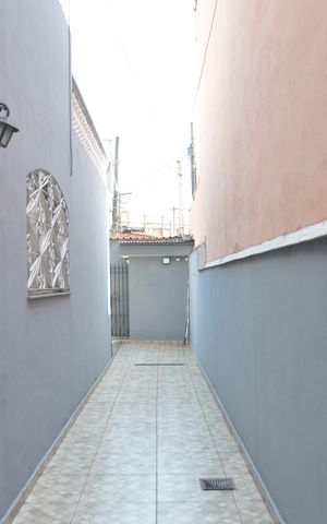 Casa à venda com 356m², 5 quartos e 4 vagasQuintal