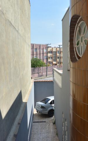Casa à venda com 356m², 5 quartos e 4 vagasVista da Sacada