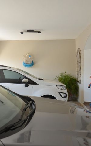 Casa à venda com 356m², 5 quartos e 4 vagasGaragem