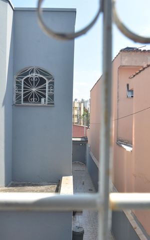 Casa à venda com 356m², 5 quartos e 4 vagasQuarto 1 casa 2