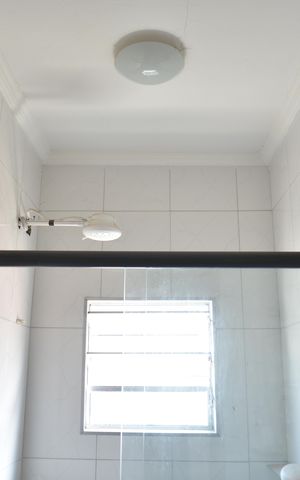 Casa à venda com 356m², 5 quartos e 4 vagasBanheiro Social