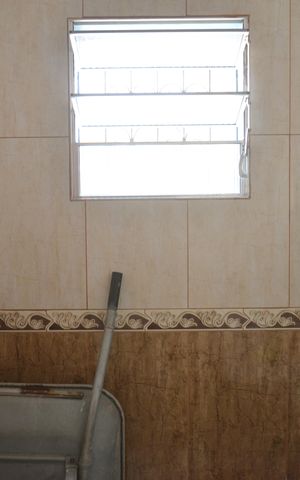 Casa à venda com 356m², 5 quartos e 4 vagasBanheiro SocialBanheiro de serviço
