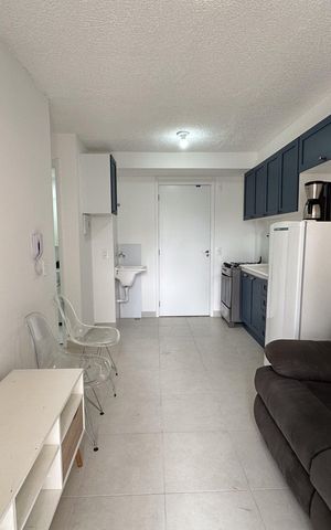 Apartamento à venda com 35m², 2 quartos e sem vaga Apartamento à venda com 35m², 2 quartos e sem vagaSala/Cozinha