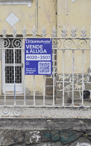 Casa para alugar com 450m², 4 quartos e 2 vagasFachada e Placa