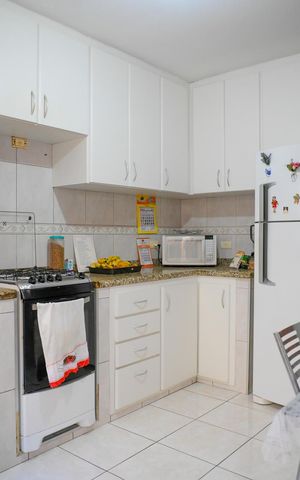 Casa à venda com 92m², 2 quartos e 1 vaga Casa à venda com 92m², 2 quartos e 1 vagaCozinha