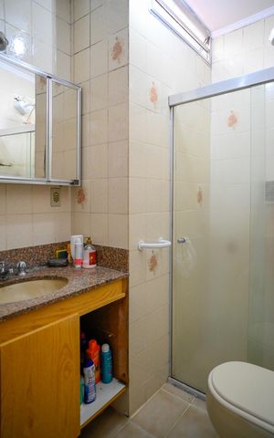 Casa à venda com 92m², 2 quartos e 1 vaga Casa à venda com 92m², 2 quartos e 1 vagaBanheiro Social