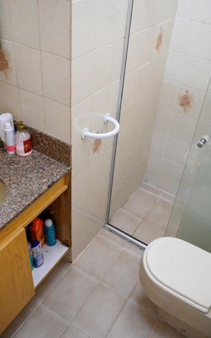Casa à venda com 92m², 2 quartos e 1 vaga Casa à venda com 92m², 2 quartos e 1 vagaBanheiro Social