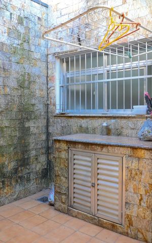 Casa à venda com 92m², 2 quartos e 1 vaga Casa à venda com 92m², 2 quartos e 1 vagaÁrea de Serviço