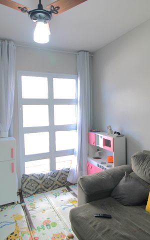 Casa à venda com 113m², 3 quartos e 2 vagasSala 1