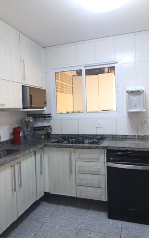 Casa à venda com 113m², 3 quartos e 2 vagasCozinha