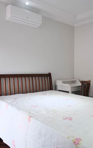 Casa para alugar com 125m², 3 quartos e 2 vagasSuíte