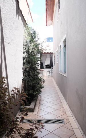 Casa para alugar com 125m², 3 quartos e 2 vagasÁrea Externa