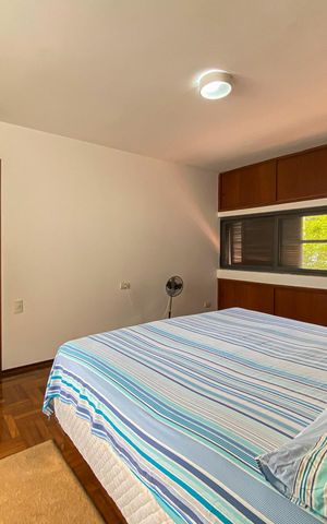 Casa à venda com 462m², 4 quartos e 2 vagasQuarto 1