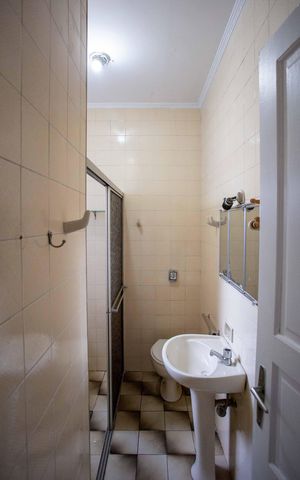 Casa para alugar com 186m², 4 quartos e 2 vagasBanheiro