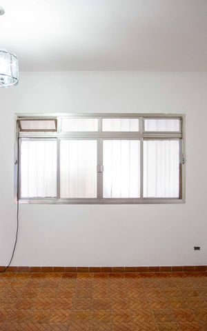 Casa para alugar com 186m², 4 quartos e 2 vagasSala