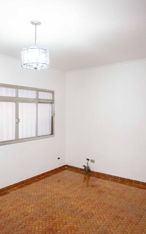 Casa para alugar com 186m², 4 quartos e 2 vagasSala