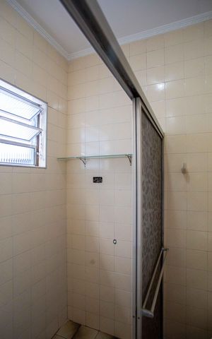 Casa para alugar com 186m², 4 quartos e 2 vagasBanheiro