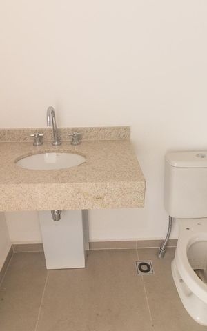 Studio à venda com 42m², 1 quarto e sem vaga Studio à venda com 42m², 1 quarto e sem vagaBanheiro