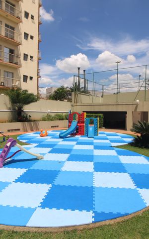 Apartamento à venda com 55m², 2 quartos e 2 vagasÁrea Comum - Playground