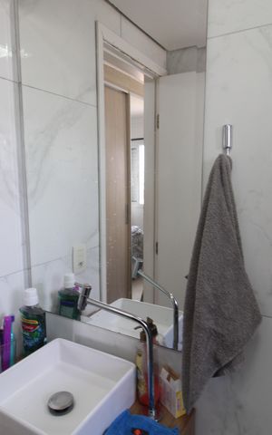 Apartamento à venda com 55m², 2 quartos e 2 vagasQuarto 1 - Banheiro