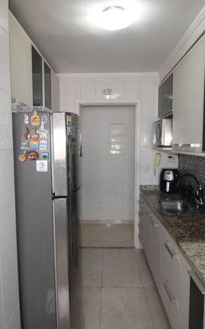 Apartamento à venda com 55m², 2 quartos e 2 vagasCozinha