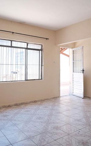 Casa para alugar com 100m², 3 quartos e 1 vagaSala