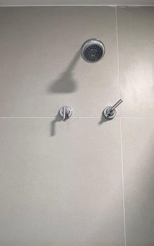 Studio para alugar com 25m², 1 quarto e sem vaga Studio para alugar com 25m², 1 quarto e sem vagaBanheiro