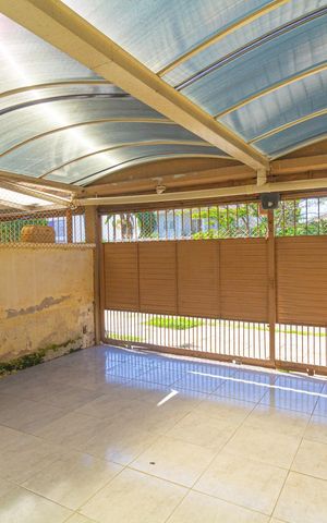 Casa para alugar com 148m², 4 quartos e 2 vagas Casa para alugar com 148m², 4 quartos e 2 vagasGaragem