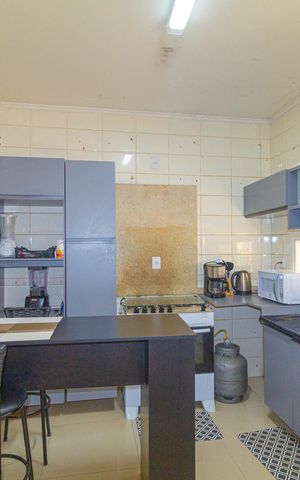 Casa para alugar com 148m², 4 quartos e 2 vagas Casa para alugar com 148m², 4 quartos e 2 vagasCozinha